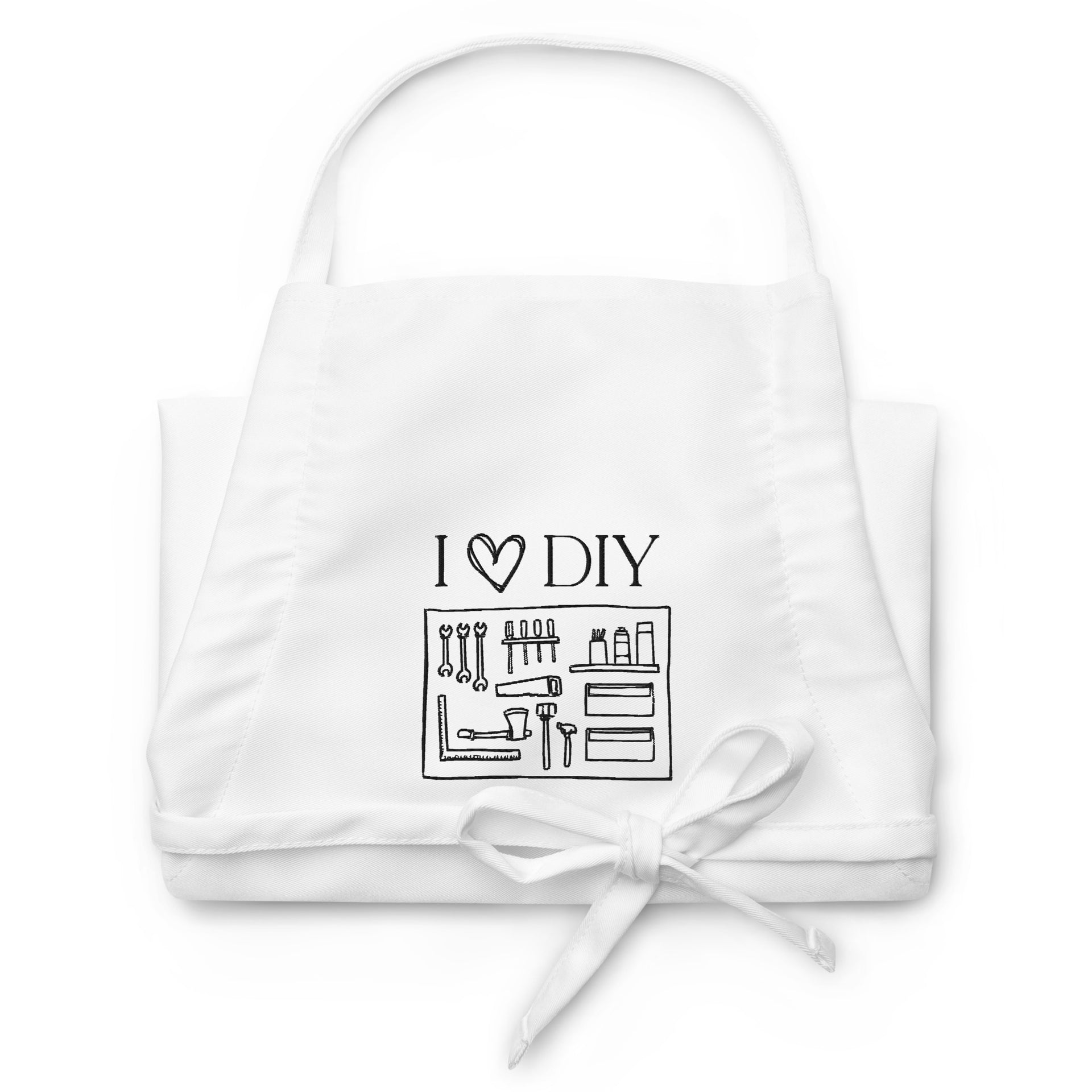 I <3 DIY | Embroidered Apron